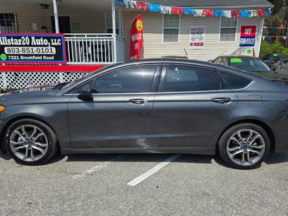 Used 2017 Ford Fusion SE w/ Equipment Group 201A