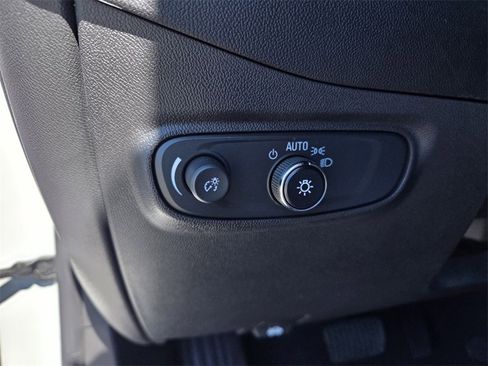 Certified 2024 Chevrolet Equinox LS w/ LS Convenience Package image 23