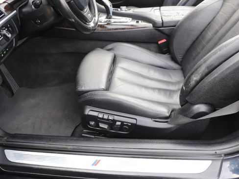 Used 2012 BMW 640i Convertible image 27