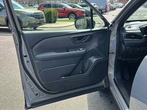 Certified 2025 Subaru Forester Premium image 8