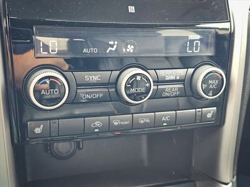 Used 2021 Subaru Ascent Limited w/ Technology Package image 31