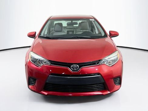 Used 2016 Toyota Corolla LE FWD image 2