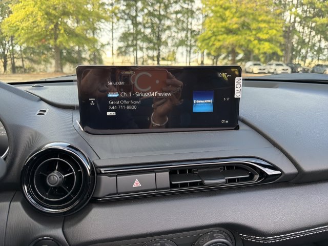 New 2026 MAZDA MX-5 Miata Club w/ Interior Package RWD image 16