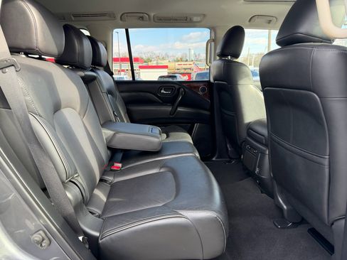 Used 2019 INFINITI QX80 Luxe w/ Proassist Package image 29