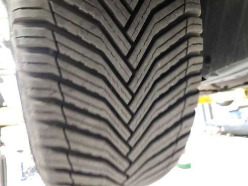 Used 2012 Buick LaCrosse Leather image 19