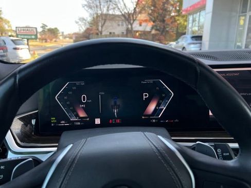 Used 2024 BMW X5 xDrive40i w/ Premium Package image 33