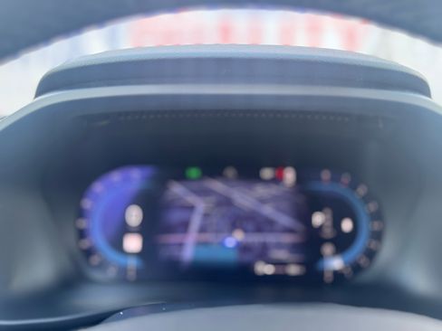 Used 2024 Volvo XC40 B5 Plus w/ Protection Package Premier image 45