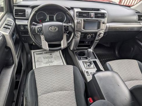 Used 2014 Toyota 4Runner SR5 image 11