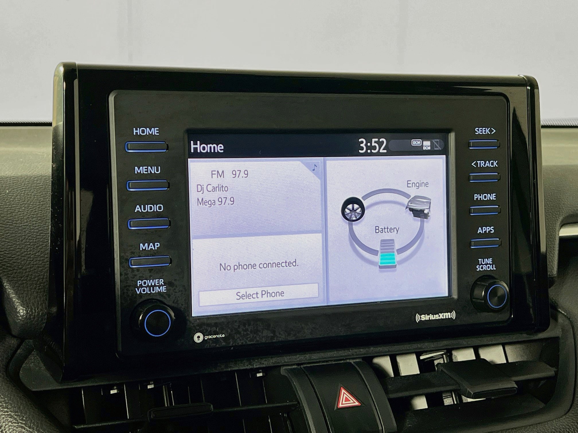 Certified 2021 Toyota RAV4 XLE w/ XLE Grade Weather Package AWD/4WD image 13