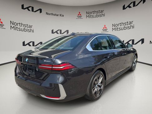 Used 2026 BMW 530i xDrive AWD/4WD image 7