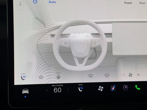 Used 2025 Tesla Model 3 Long Range RWD image 18