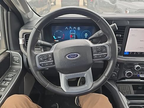 Used 2025 Ford F250 Lariat w/ Lariat Ultimate Package AWD/4WD image 20