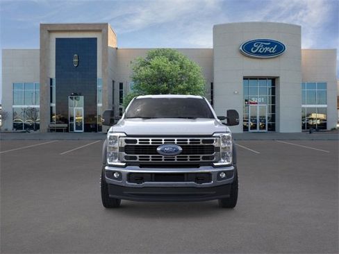 New 2026 Ford F550 4x4 Crew Cab image 6