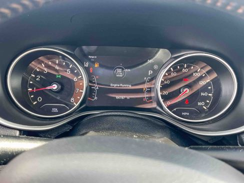 Used 2018 Jeep Compass Limited w/ Navigation Group image 10