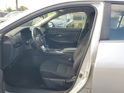 Used 2020 Nissan Sentra SV image 19