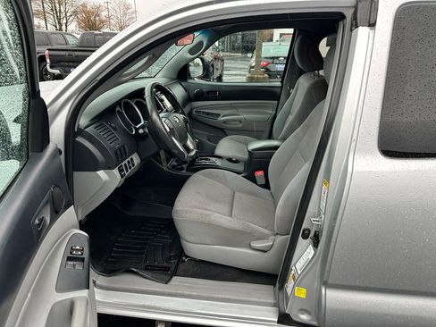 Used 2013 Toyota Tacoma 4x4 Access Cab w/ Convenience Pkg image 13