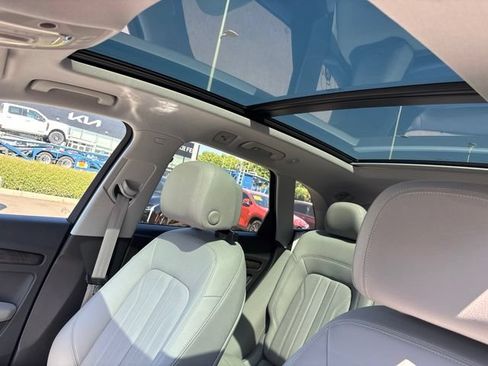 Used 2018 Audi Q5 2.0T Premium Plus AWD/4WD image 10