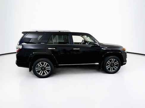 Used 2024 Toyota 4Runner Limited AWD/4WD image 4