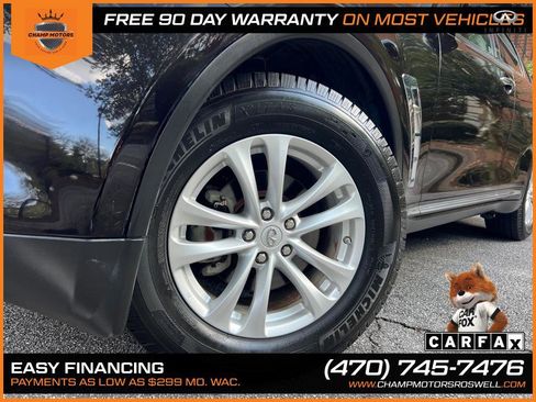 Used 2011 INFINITI FX35 w/ Premium Pkg image 3