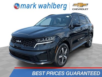 Used 2022 Kia Sorento S w/ Panoramic Sunroof Package