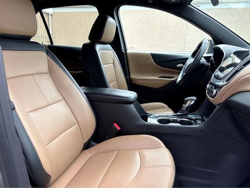 Used 2024 Chevrolet Equinox Premier image 8