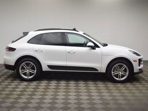 Used 2021 Porsche Macan image 12