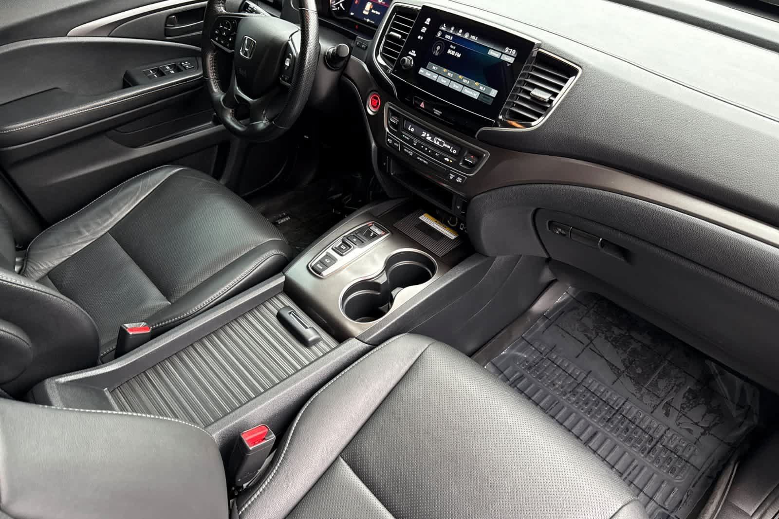 Used 2022 Honda Passport EX-L image 16