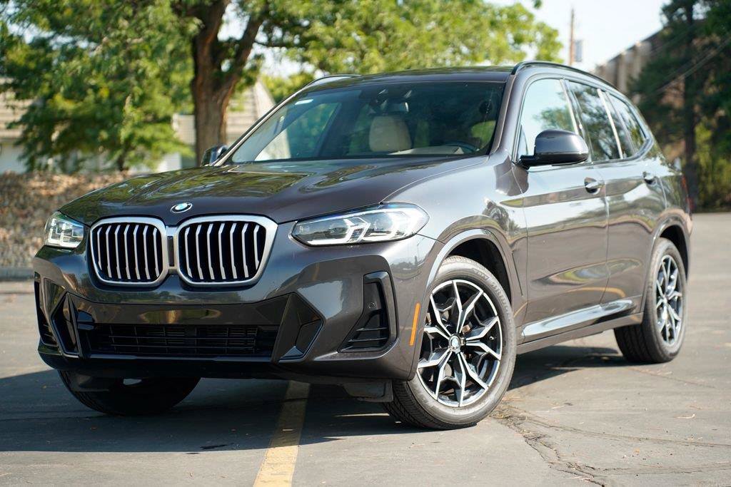 Used 2023 BMW X3 xDrive30i w/ M Sport Package AWD/4WD image 1