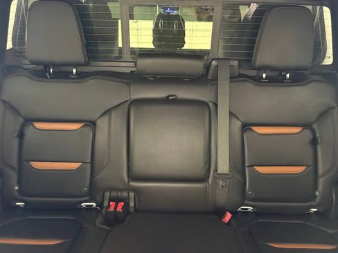 Used 2020 GMC Sierra 1500 AT4 w/ AT4 Premium Package AWD/4WD image 48