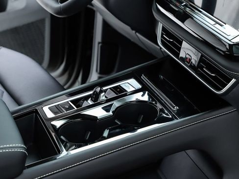New 2026 Volkswagen Atlas SE FWD image 74