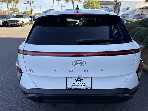 New 2026 Hyundai Kona SEL Sport image 3