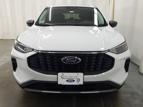 New 2025 Ford Escape Active w/ Cold Weather Package image 10