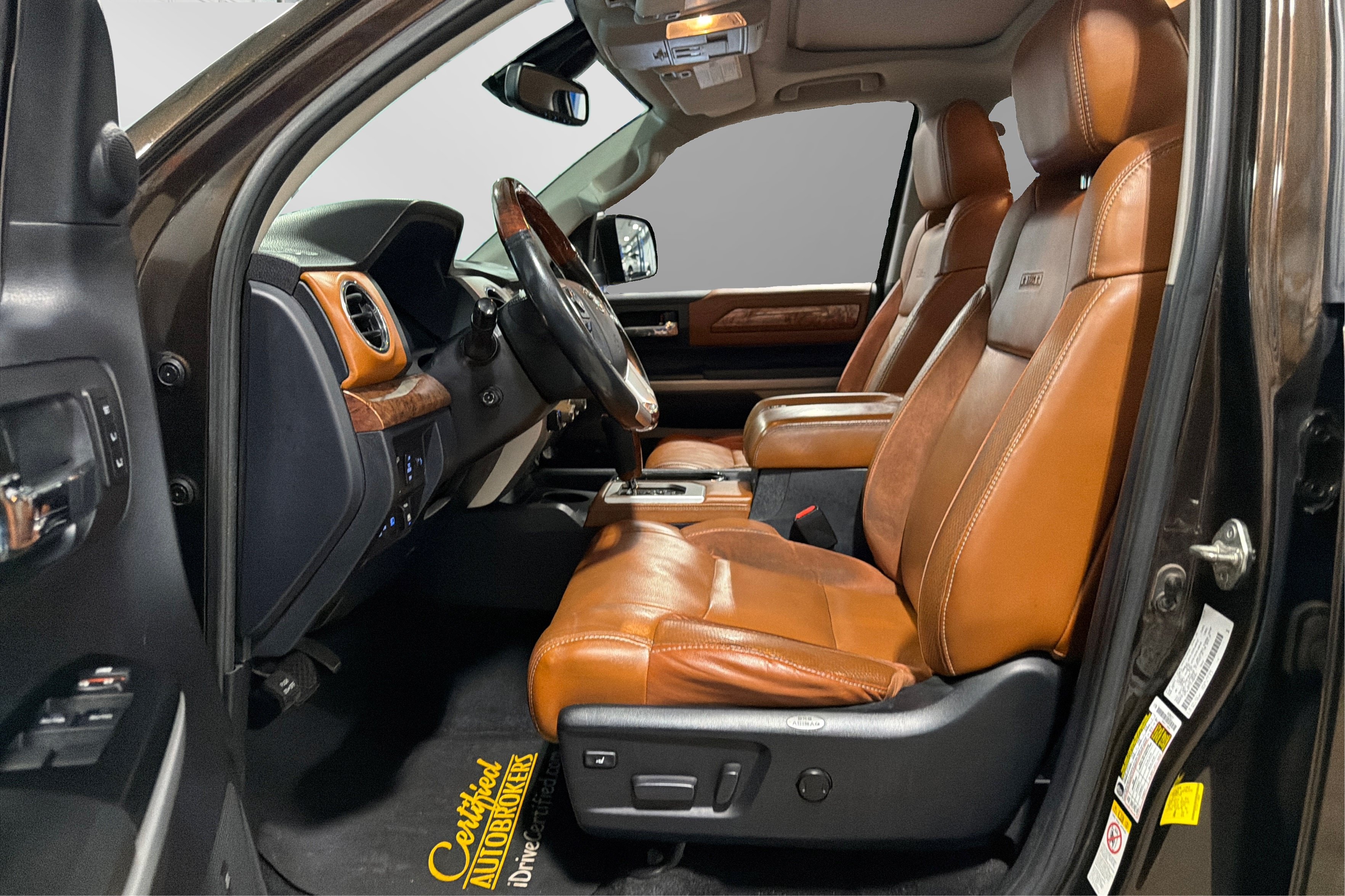 Used 2019 Toyota Tundra 1794 Edition AWD/4WD image 19