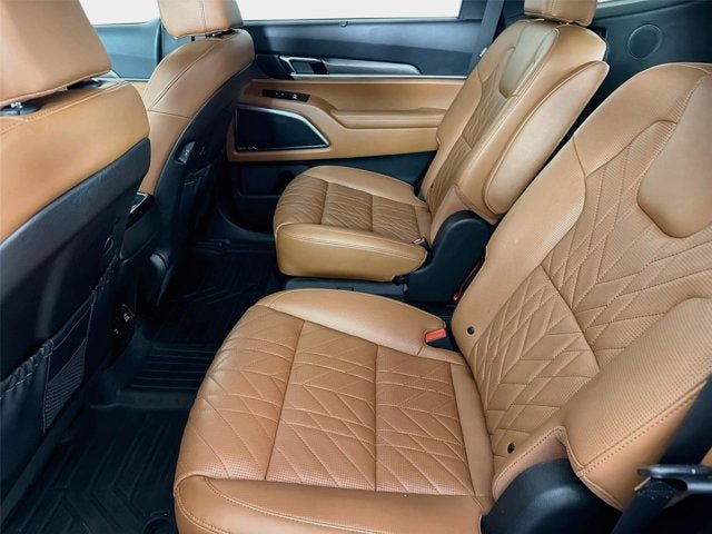Certified 2025 Kia Telluride SX Prestige X-Line AWD/4WD image 23