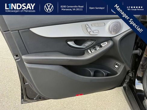 Used 2023 Mercedes-Benz GLC 300 4MATIC Coupe image 8