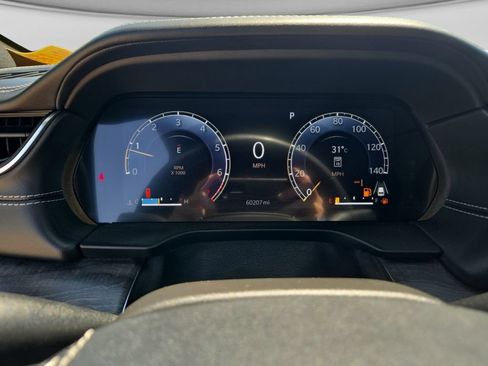 Used 2023 Jeep Grand Cherokee Overland AWD/4WD image 14