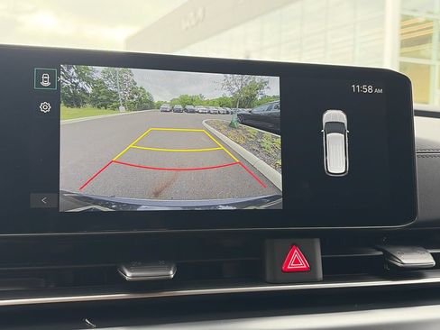 New 2026 Kia Carnival FWD image 21