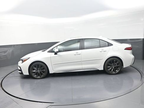 Used 2026 Toyota Corolla XSE FWD image 42