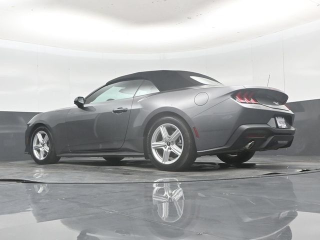 Used 2026 Ford Mustang Premium RWD image 49