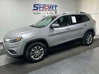 Used 2019 Jeep Cherokee Latitude Plus image 1