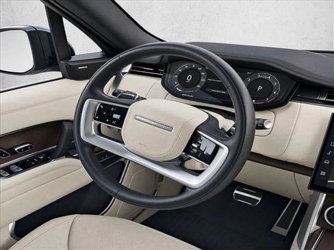 Used 2023 Land Rover Range Rover SE AWD/4WD image 17