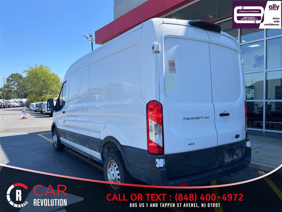 Used 2022 Ford Transit 250 Medium Roof AWD w/ Load Area Protection Package image 6