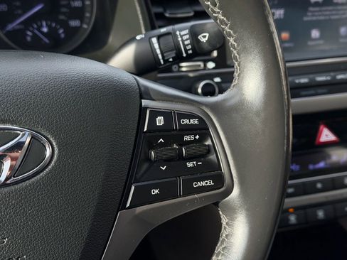 Used 2018 Hyundai Elantra Value Edition image 25