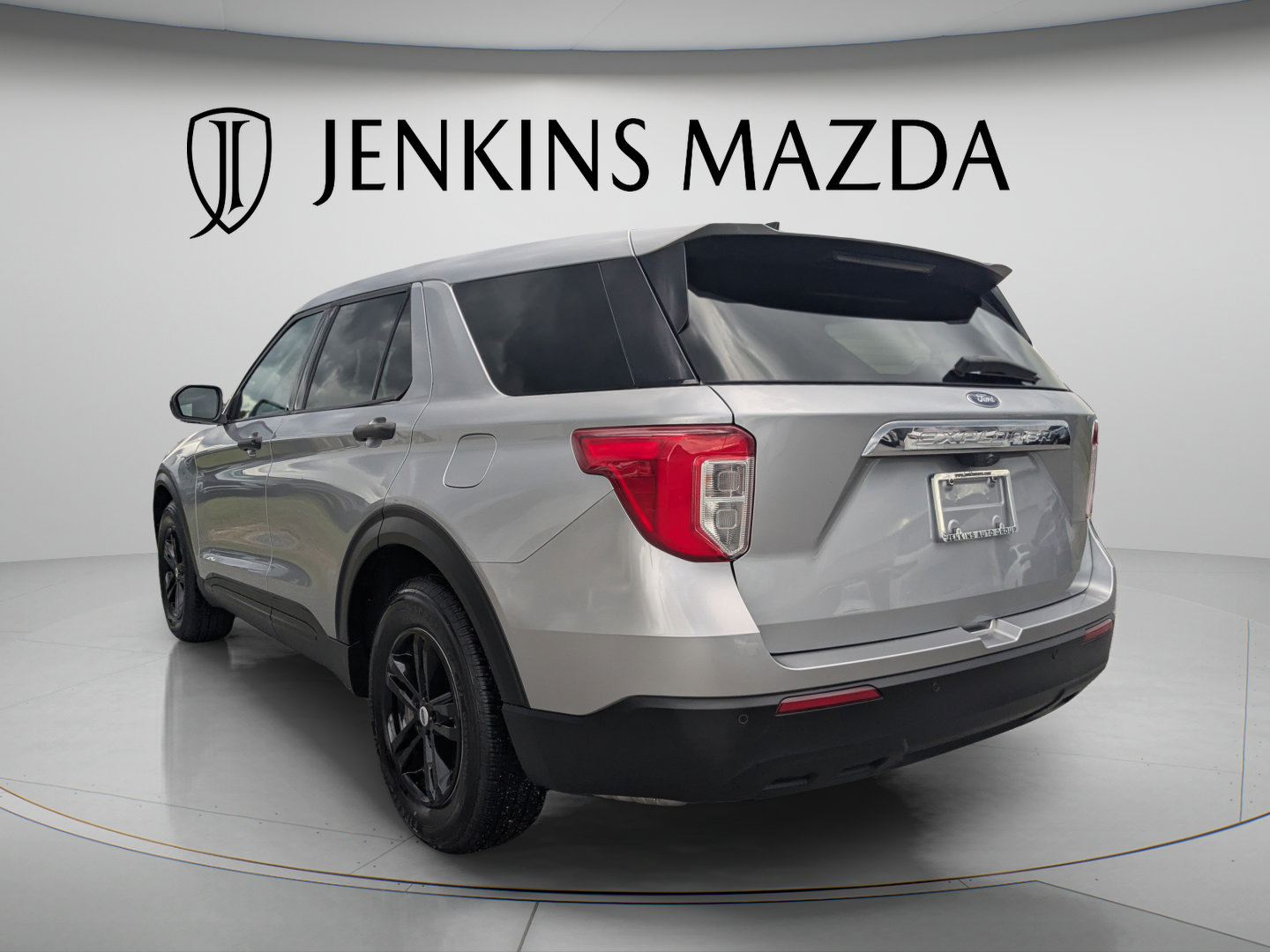 Used 2023 Ford Explorer 2WD image 5