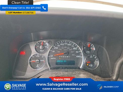 Used 2019 Chevrolet Express 3500 Extended w/ Driver Convenience Package RWD image 12