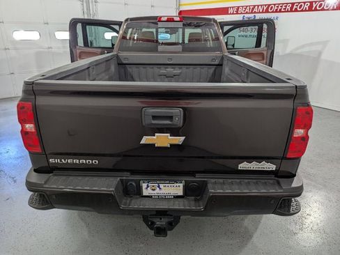Used 2018 Chevrolet Silverado 3500 High Country image 14