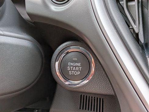 Certified 2025 Subaru Crosstrek 2.0i Premium AWD/4WD image 29
