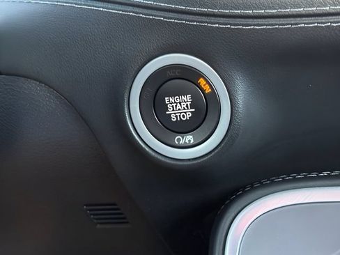 Used 2022 Dodge Challenger R/T Scat Pack RWD image 23