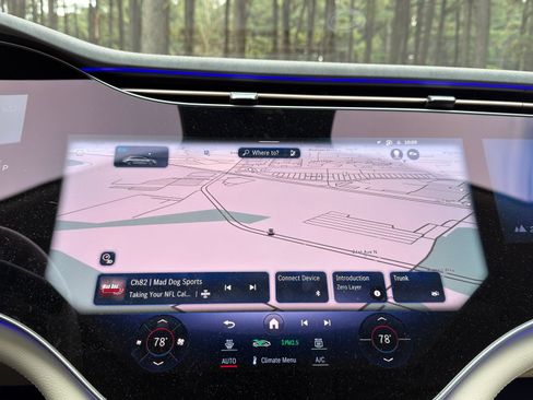 Certified 2022 Mercedes-Benz EQS 580 580 image 4