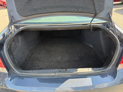 Used 2009 Chevrolet Impala LTZ FWD image 27